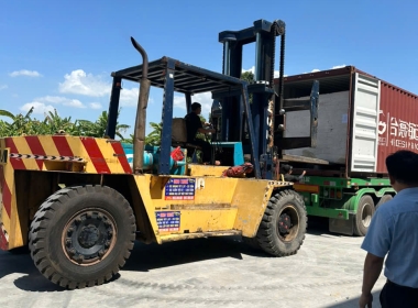 Đóng rút container giá rẻ 24h tại Bình Dương