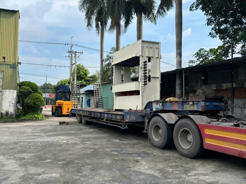 Dự án nâng hạ hàng hóa Bến Cát tại KCN Mỹ Phước 1