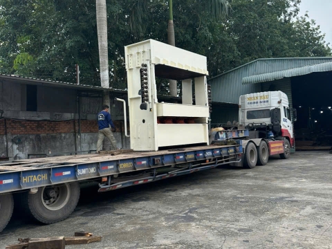 Dự án nâng hạ hàng hóa Bến Cát tại KCN Mỹ Phước 1