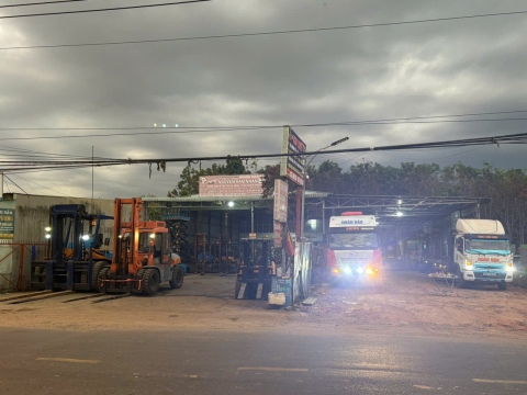 Hình ảnh 1 bãi xe của Công ty