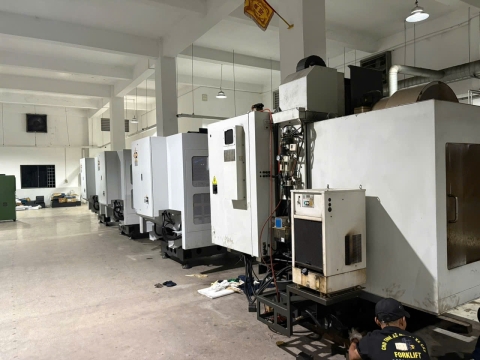 Dự Án Nâng Hạ Máy Móc Bến Cát Tại KCN VSIP II Bình Dương