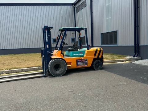 Dự án nâng cẩu hàng hóa cho công ty tại Thuận An, Bình Dương