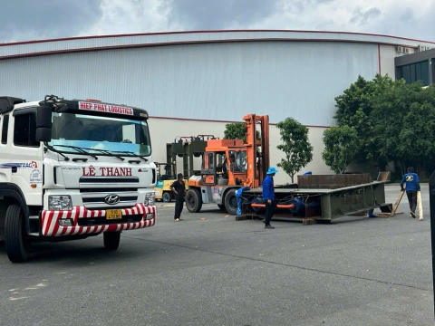 Dự án nâng cẩu hàng hóa cho công ty tại Bàu Bàng, Bình Dương