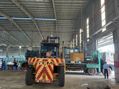 Dự án nâng cẩu hàng hóa cho công ty tại Bến Cát, Bình Dương