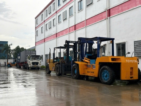 Dự án nâng cẩu hàng hóa cho công ty tại Bến Cát, Bình Dương