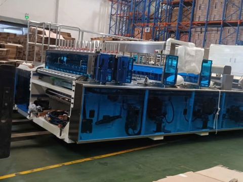 Nâng hạ và vận chuyển máy móc công nghiệp 24h tại Bình Dương
