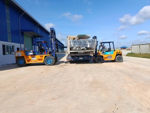 Nâng hạ máy móc tại Chơn Thành, Bình Phước – Xe Nâng Nhân Nghĩa