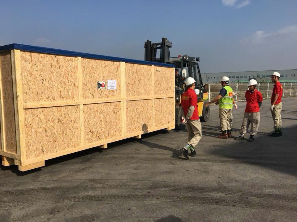 nâng cẩu hàng hóa thuận an